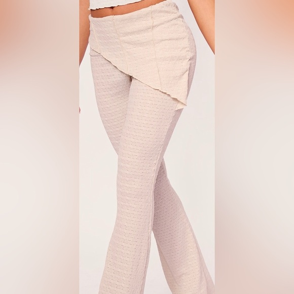 Women's Cream Two Piece  Set - Picture 7 of 10